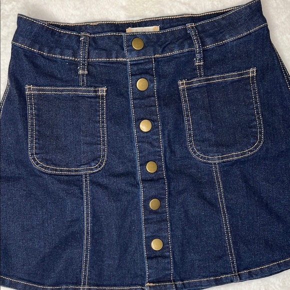 Altar’d State Denim Button-Front Skirt Size XS - Picture 3 of 6